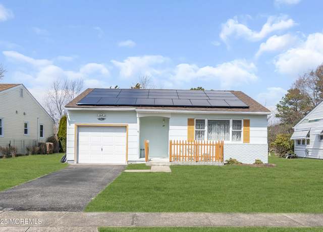 Property at 6 Eton Rd, Toms River, NJ 08757, 2 beds, 1 bath