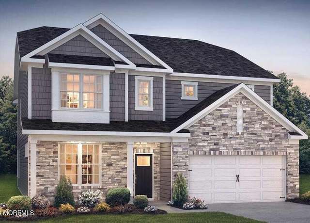 Property at 84 Hampshire Blvd, Jackson, NJ 08527, 5 beds, 5 baths
