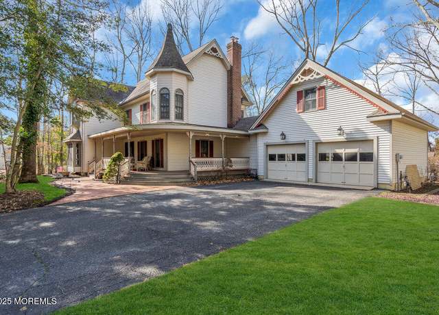 Property at 16 Colton Ct, Bayville, NJ 08721, 3 beds, 3.5 baths