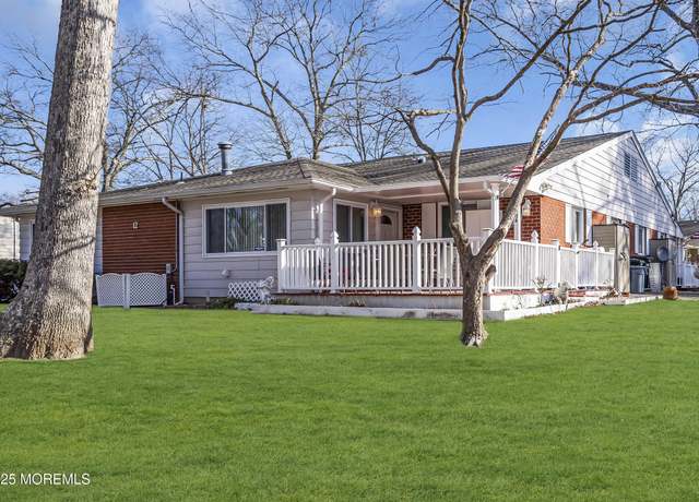 Property at 12A Robin St Unit A, Manchester, NJ 08759, 1 bed, 1 bath