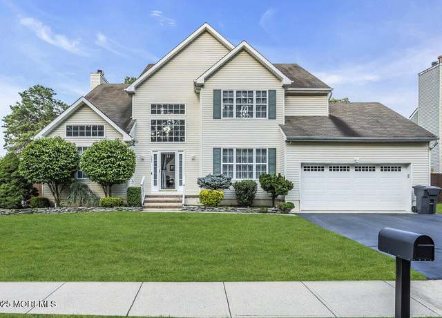 Property at 363 Old Toms River Rd, Brick, NJ 08723, 4 beds, 2.5 baths
