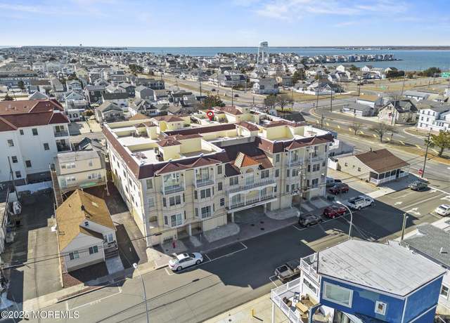 Property at 119 Dupont Ave #7, Seaside Heights, NJ 08751, 5 beds, 3.5 baths