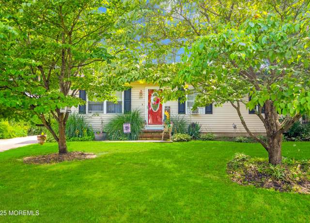 Property at 809 Clifton St, Forked River, NJ 08731, 3 beds, 1 bath