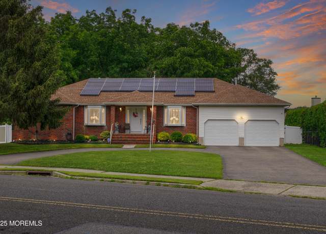Property at 13 New Friendship Rd, Howell, NJ 07731, 4 beds, 3 baths