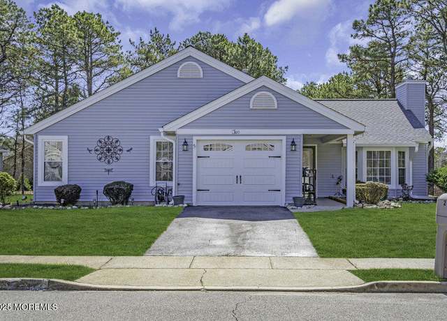 Property at 2 York Dr, Forked River, NJ 08731, 2 beds, 2 baths