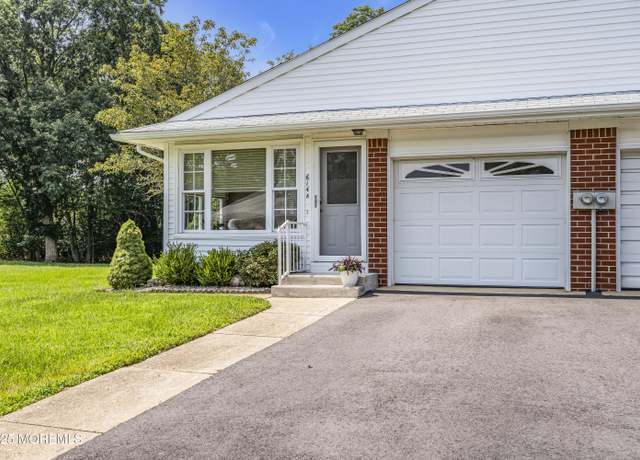 Property at 614 Willow Ln Unit A, Whiting, NJ 08759, 2 beds, 2 baths