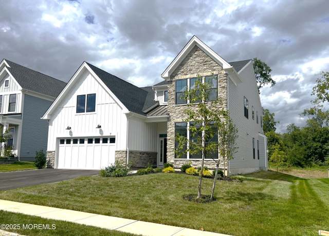 Property at 7 Ashlynn Ct, Manalapan, NJ 07726, 4 beds, 3 baths