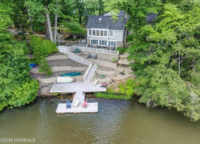 Property at 1 Beechwood Ter, Matawan, NJ 07747, 4 beds, 3.5 baths