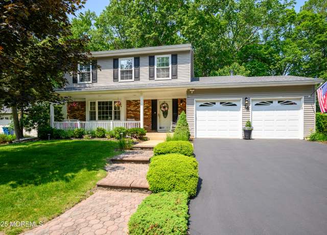 Property at 14 Hazelwood Ct, Howell, NJ 07731, 3 beds, 2.5 baths