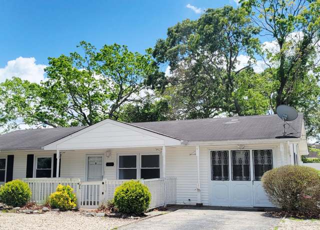 Property at 113 Lawrence Dr, Lanoka Harbor, NJ 08734, 3 beds, 1 bath