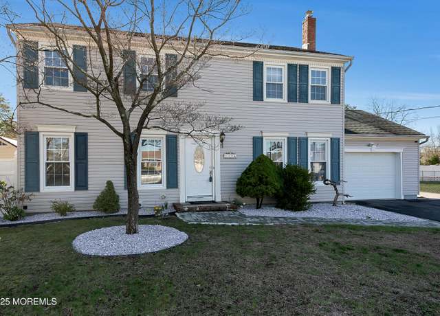 Property at 410 20th Ave, Brick, NJ 08724, 4 beds, 2.5 baths