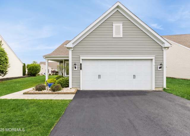 Property at 42 Addlestone Ln, Manchester, NJ 08759, 2 beds, 2 baths