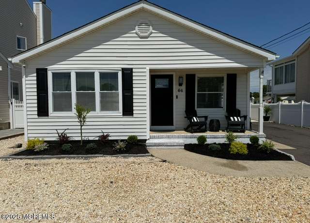 Property at 64 Jib Ln, Brick, NJ 08723, 3 beds, 1.5 baths