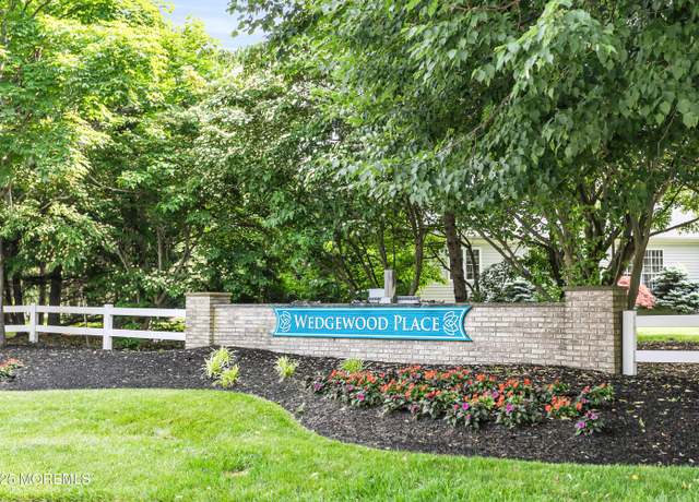 Property at 48 Wordsworth Rd, Brick, NJ 08724, 2 beds, 2 baths