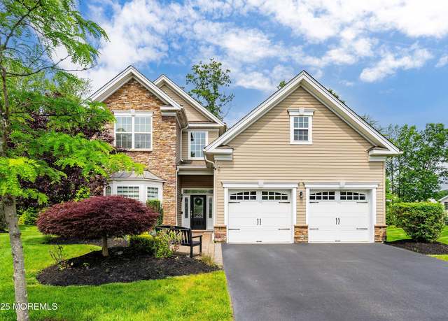 Property at 39 Northcrest Dr, Tinton Falls, NJ 07724, 4 beds, 3 baths