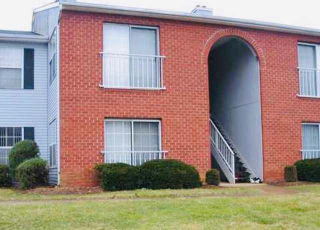 Property at 711 Zlotkin Cir #4, Freehold, NJ 07728, 2 beds, 1.5 baths