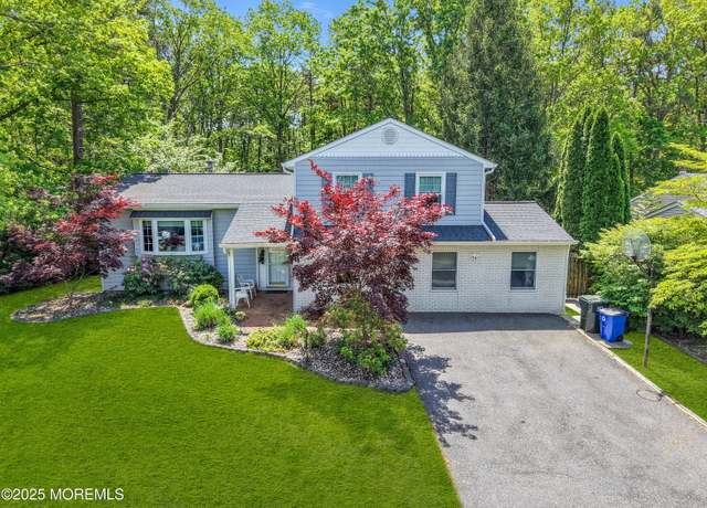 Property at 14 Feathertree Ct, Howell, NJ 07731, 5 beds, 3.5 baths