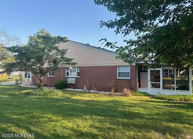 Property at 144 B Hudson Pkwy, Manchester, NJ 08759, 1 bed, 1 bath