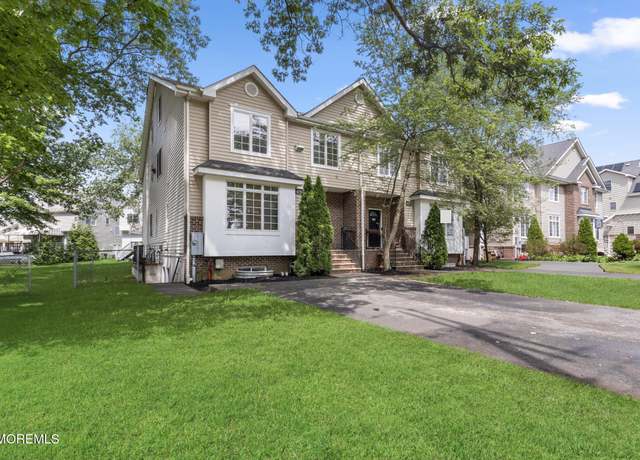 Property at 472 Somerset Ave, Lakewood, NJ 08701, 7 beds, 5.5 baths