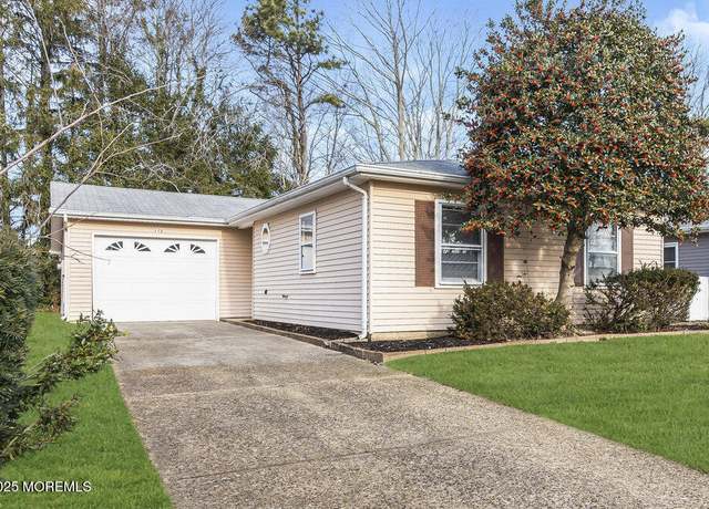 Property at 115 Courtshire Dr, Brick, NJ 08723, 2 beds, 2 baths