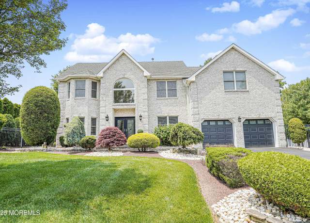 Property at 107 Jordyn Ct, Matawan, NJ 07747, 5 beds, 2.5 baths