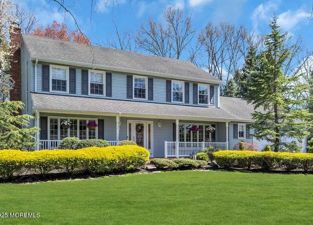 Property at 38 Jennifer Dr, Red Bank, NJ 07701, 4 beds, 2.5 baths