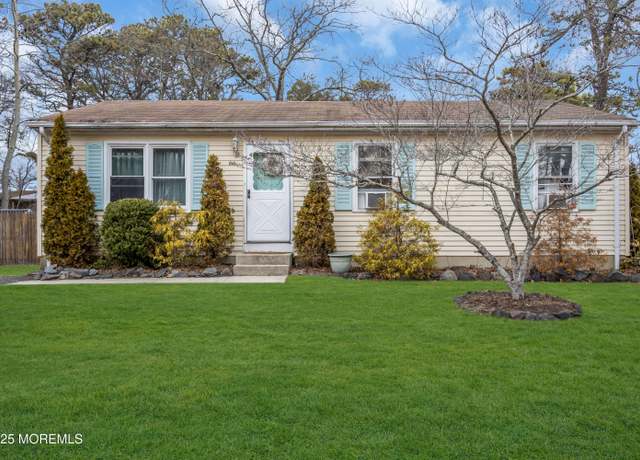 Property at 818 Sinclair Ave, Lanoka Harbor, NJ 08734, 3 beds, 1 bath