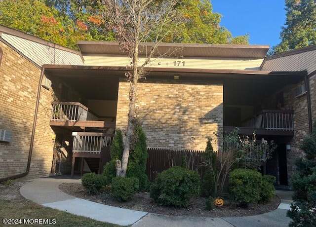 Property at 171 Amberly Dr Unit A, Manalapan, NJ 07726, 2 beds, 1.5 baths