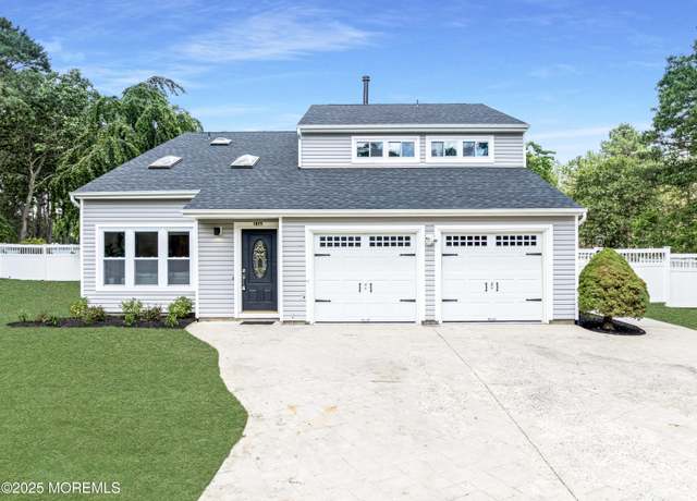 Property at 1500 Lincoln Blvd, Whiting, NJ 08759, 4 beds, 3 baths