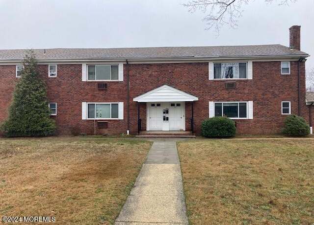Property at 25 Laurel Pl Unit B, Eatontown, NJ 07724, 1 bed, 1 bath
