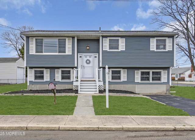 Property at 107 Cornell Ave, Point Pleasant Beach, NJ 08742, 4 beds, 1.5 baths