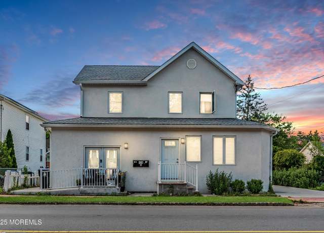 Property at 176 Main St, East Brunswick, NJ 08816, 6 beds, 3 baths