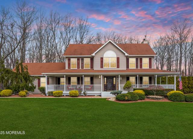 Property at 4 Carroll Ct, Jackson, NJ 08527, 4 beds, 2.5 baths
