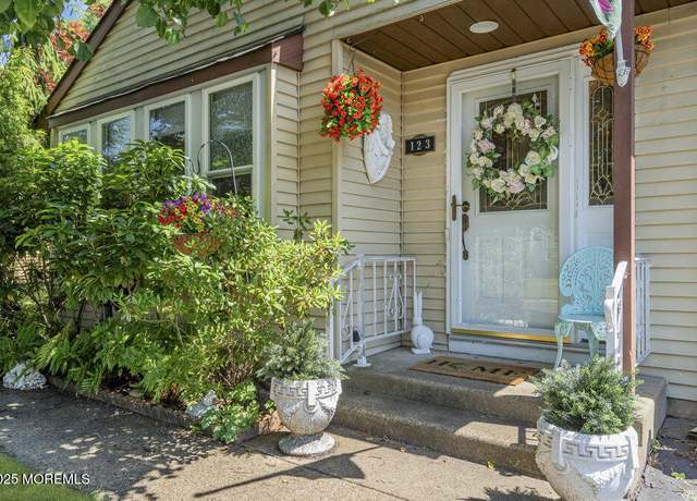 Property at 123 Sunset Rd #60, Whiting, NJ 08759, 2 beds, 2 baths