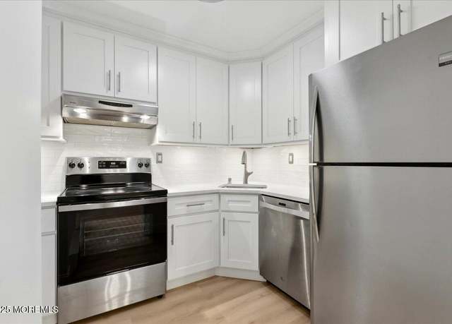 Property at 87 Arrowood Rd Unit D, Manalapan, NJ 07726, 1 bed, 1 bath