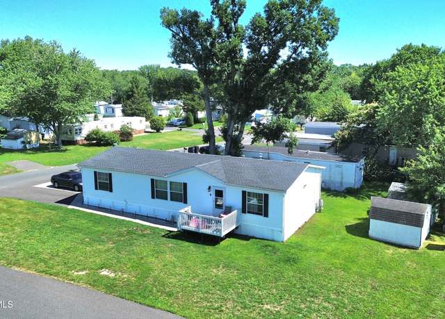 Property at 301 Kennedy, Williamstown, NJ 08094, 3 beds, 2 baths