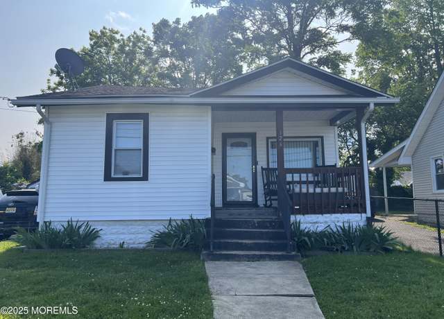 Property at 126 Leonard Ave, Neptune Township, NJ 07753, 3 beds, 1 bath