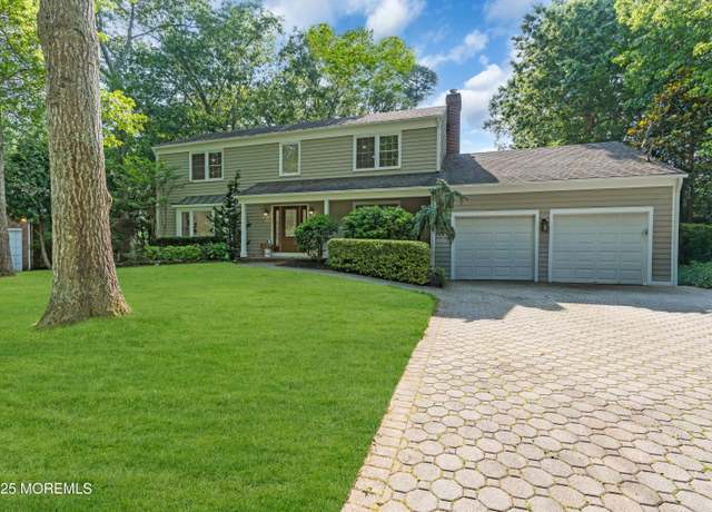 Property at 1648 White Water Ct, Toms River, NJ 08755, 3 beds, 2.5 baths