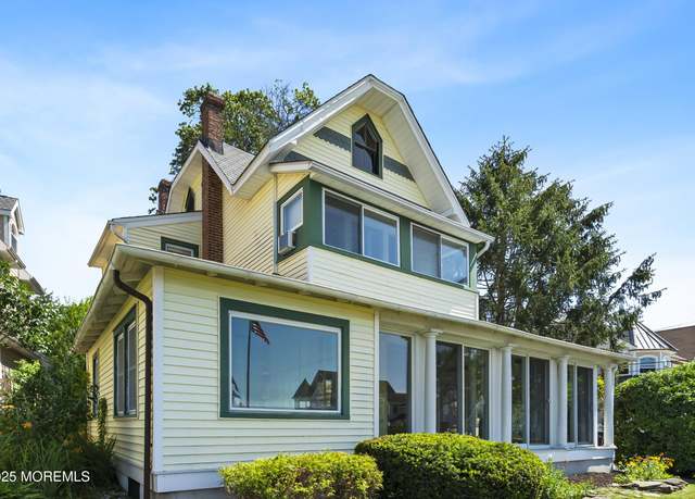 Property at 101 W End Ave, Island Heights, NJ 08732, 5 beds, 2.5 baths