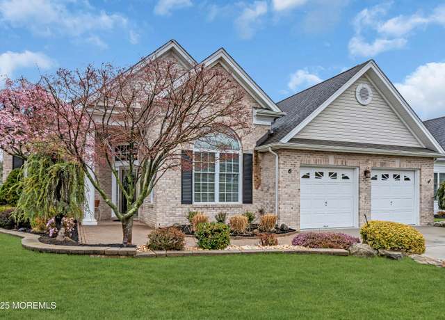 Property at 6 Julianne Ct, Freehold, NJ 07728, 2 beds, 2 baths