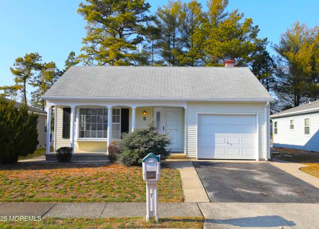 Property at 6 Elmswell Ct, Toms River, NJ 08757, 2 beds, 2 baths