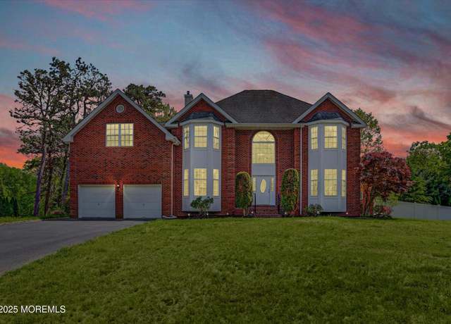 Property at 1041 Aumack Rd, Jackson, NJ 08527, 5 beds, 2.5 baths