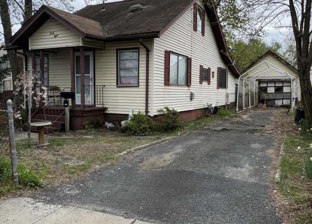 Property at 48 Leola Ave, Keansburg, NJ 07734, 4 beds, 1.5 baths
