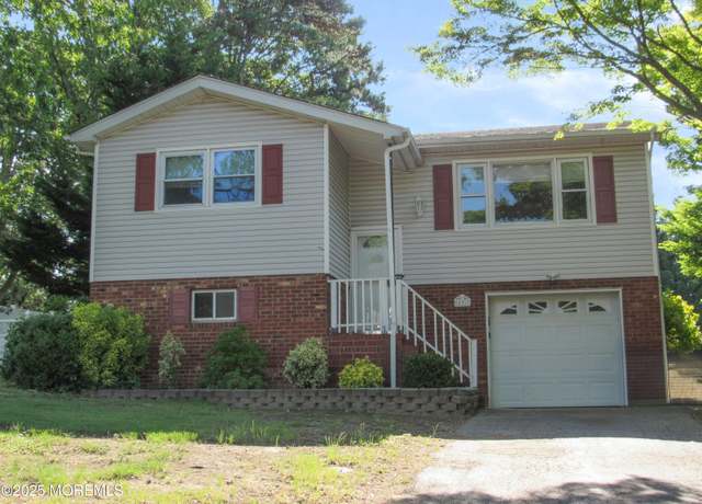 Property at 531 Princess Ct, Toms River, NJ 08753, 2 beds, 2 baths