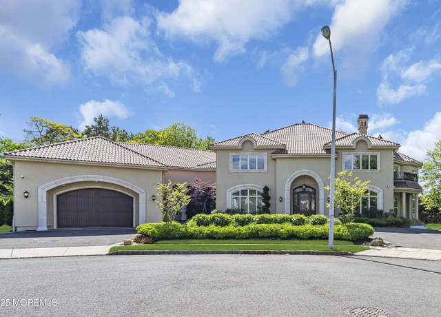 Property at 5 Champlain Ct, Lakewood, NJ 08701, 12 beds, 14 baths
