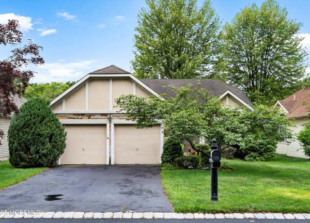 Property at 11 Sedgwick Sq, Jackson, NJ 08527, 2 beds, 2 baths