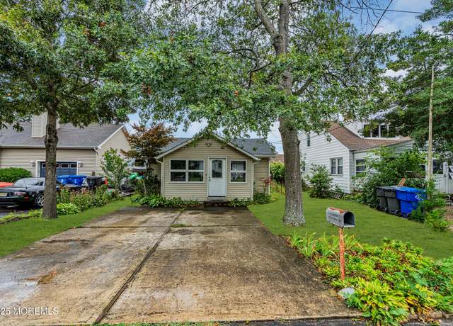 Property at 119 George Rd, Toms River, NJ 08753, 4 beds, 1 bath