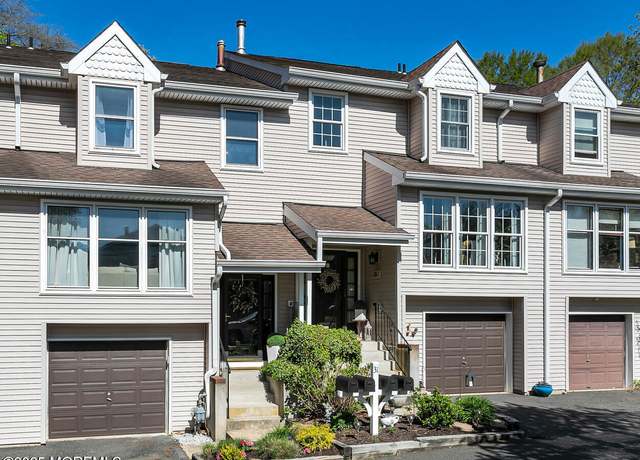 Property at 31 Mulberry Ct Unit B, Brielle, NJ 08730, 2 beds, 2.5 baths