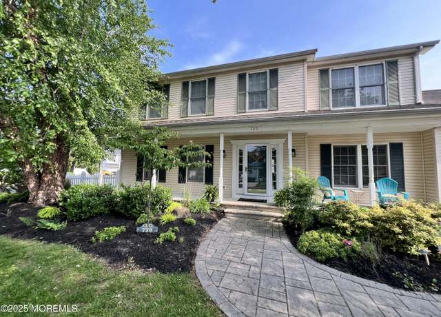 Property at 720 Talmadge Ave, Oakhurst, NJ 07755, 4 beds, 2.5 baths