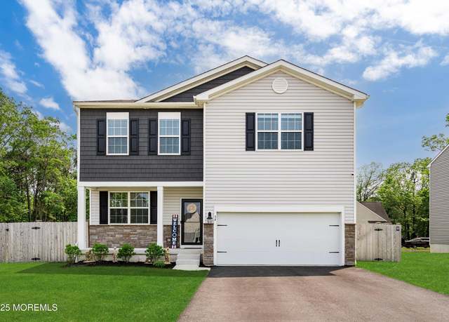 Property at 34 Phoebe Dr, Barnegat, NJ 08005, 4 beds, 2.5 baths